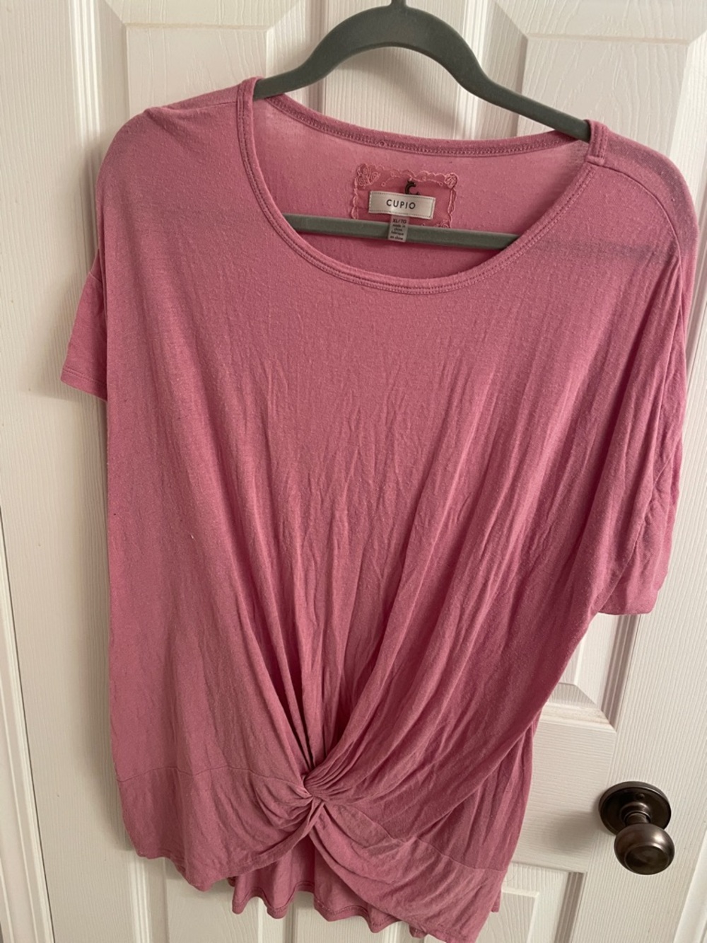 Cupio Dusty Rose Short Sleeve Knot-Front Top